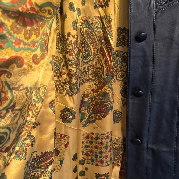 Vintage, long, black, detailed, leather jacket, medium - Picture 13 of 13